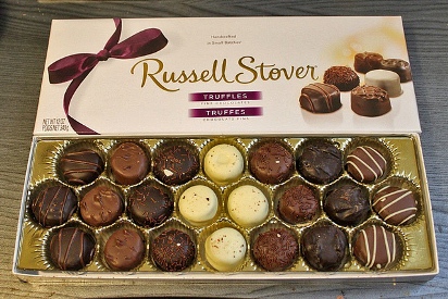 russell stover christmas candy
